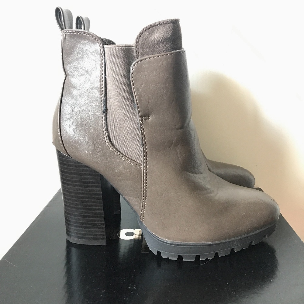 Charlotte Russe Boots
